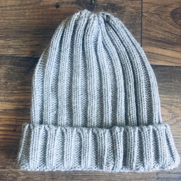 Missguided Accessories - Missguided knit Beanie 🥶